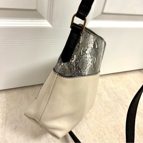 Fossil Amelia Python White Leather Crossbody Handbag - Picture 7 of 13